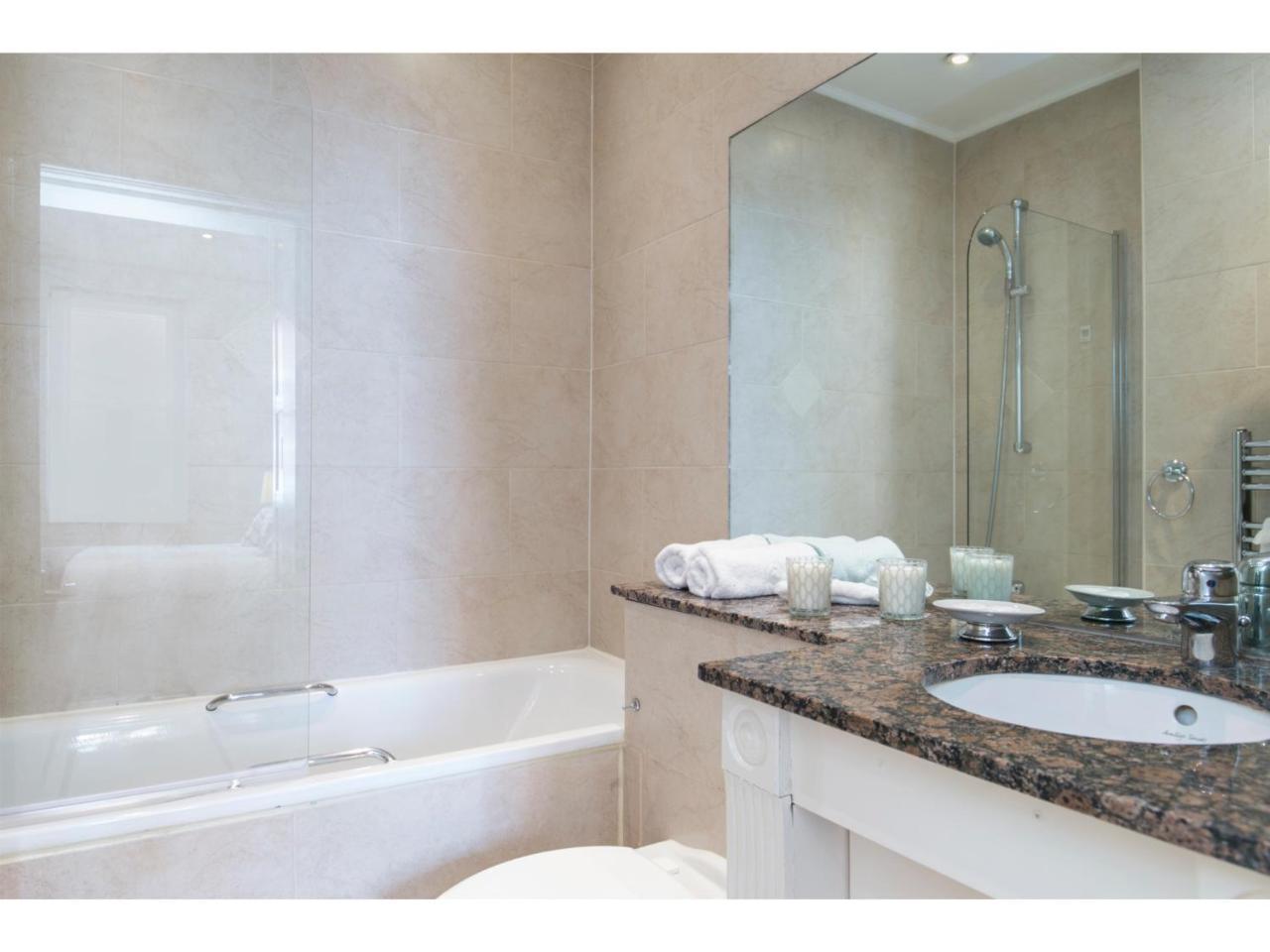 Fitzrovia Serviced Apartments Лондон Екстериор снимка